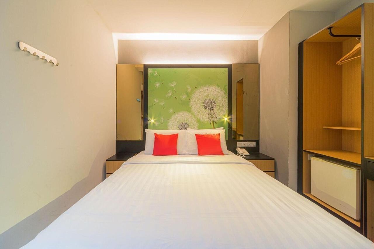 Hi Hotel Dot Singapura Exterior foto